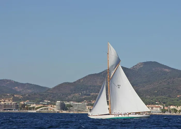 La Mereveil فيلة *