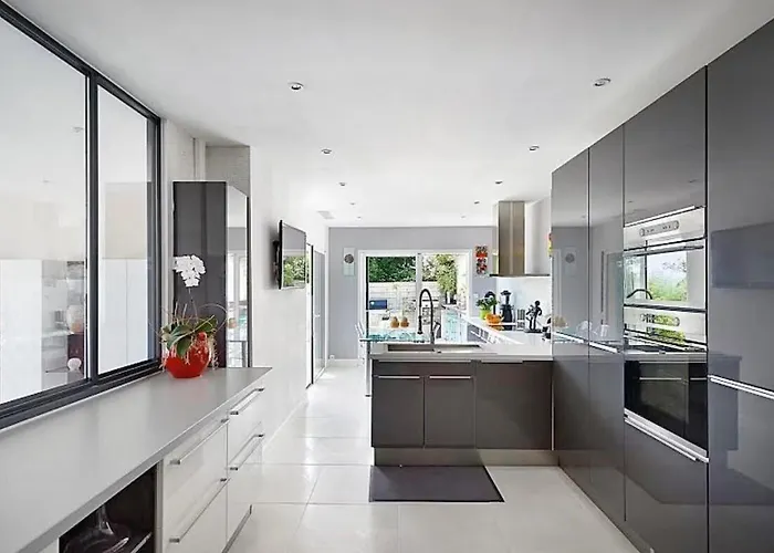 فيلة La Mereveil سانت ماكسيم